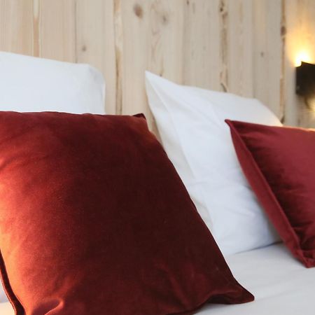 Hotel Restaurant La Buffe オトゥラン エクステリア 写真
