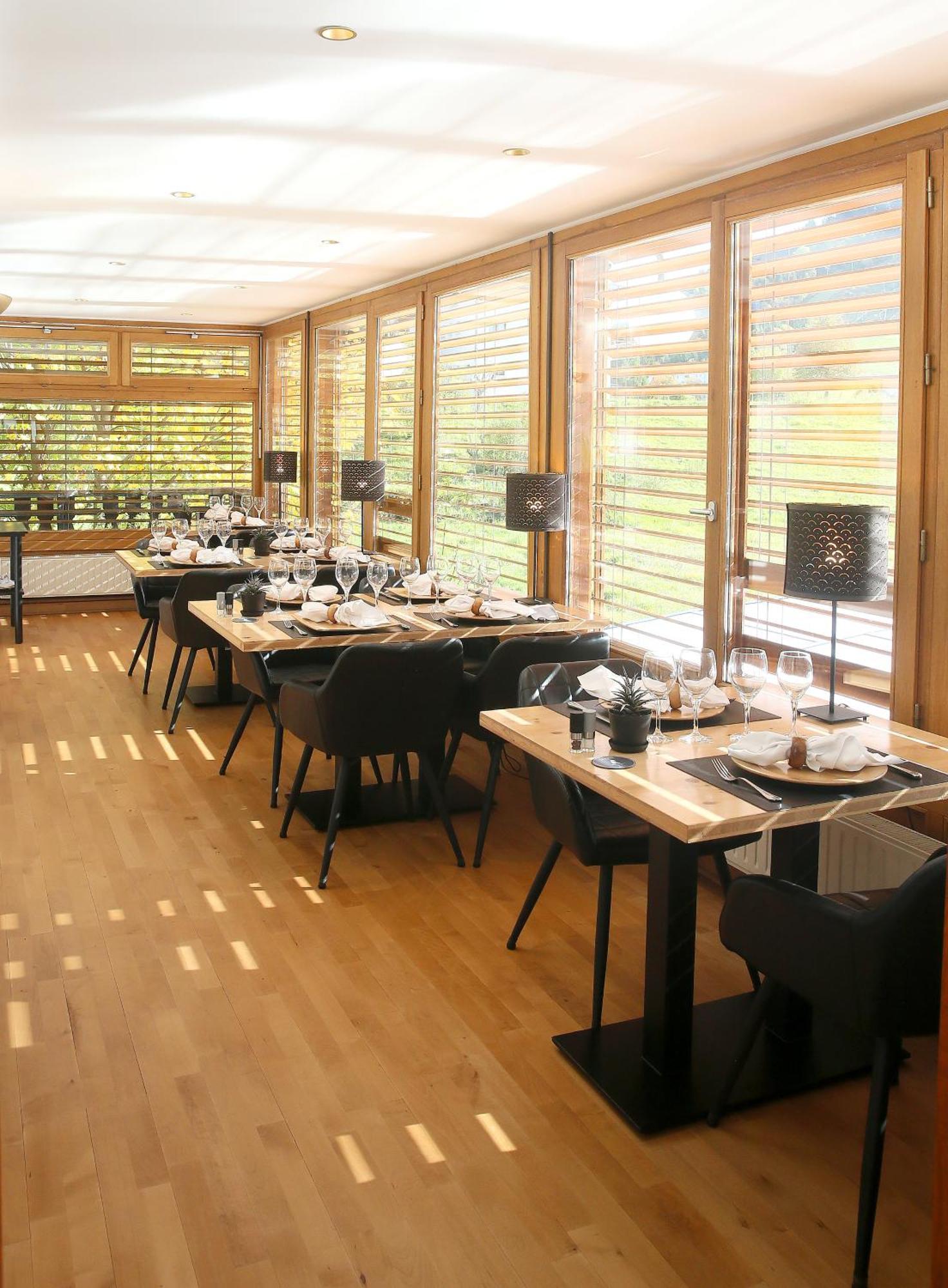 Hotel Restaurant La Buffe オトゥラン エクステリア 写真