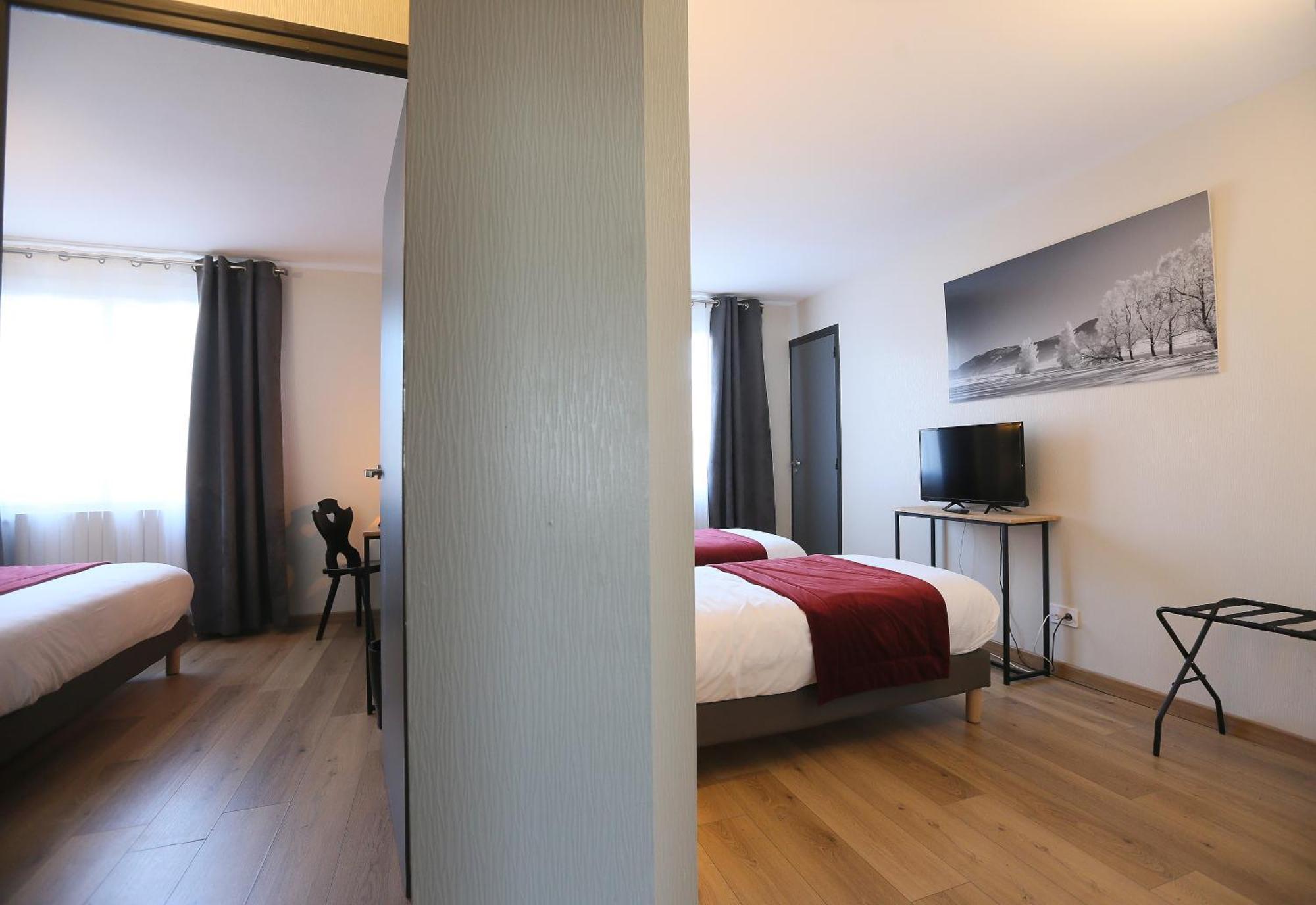 Hotel Restaurant La Buffe オトゥラン エクステリア 写真